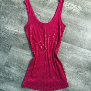 Hot pink sequin Y2K tank top